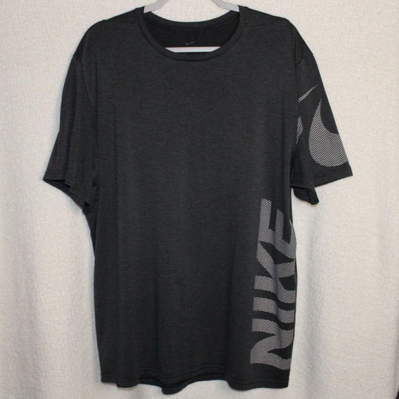 PreLoved Mens Gray Nike Dri-fit top in Sz (XXL) - Picture 1 of 9